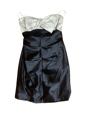 Eclipse Satin Two-Tone Strapless Party Dress with Oversized Bow - M